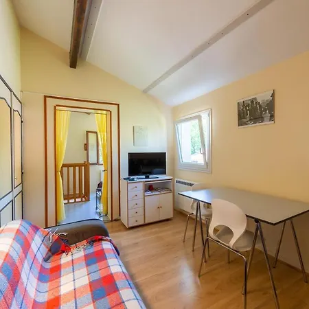 Apartment Mala26